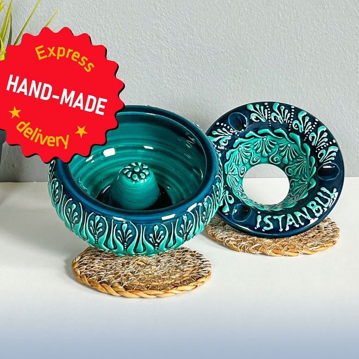 Ceramic ashtray, turquoise/green/emerald — handmade pottery product image (1)