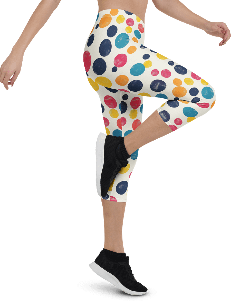 Polka Dot Illusion Vintage Retro Capri Leggings product image (5)