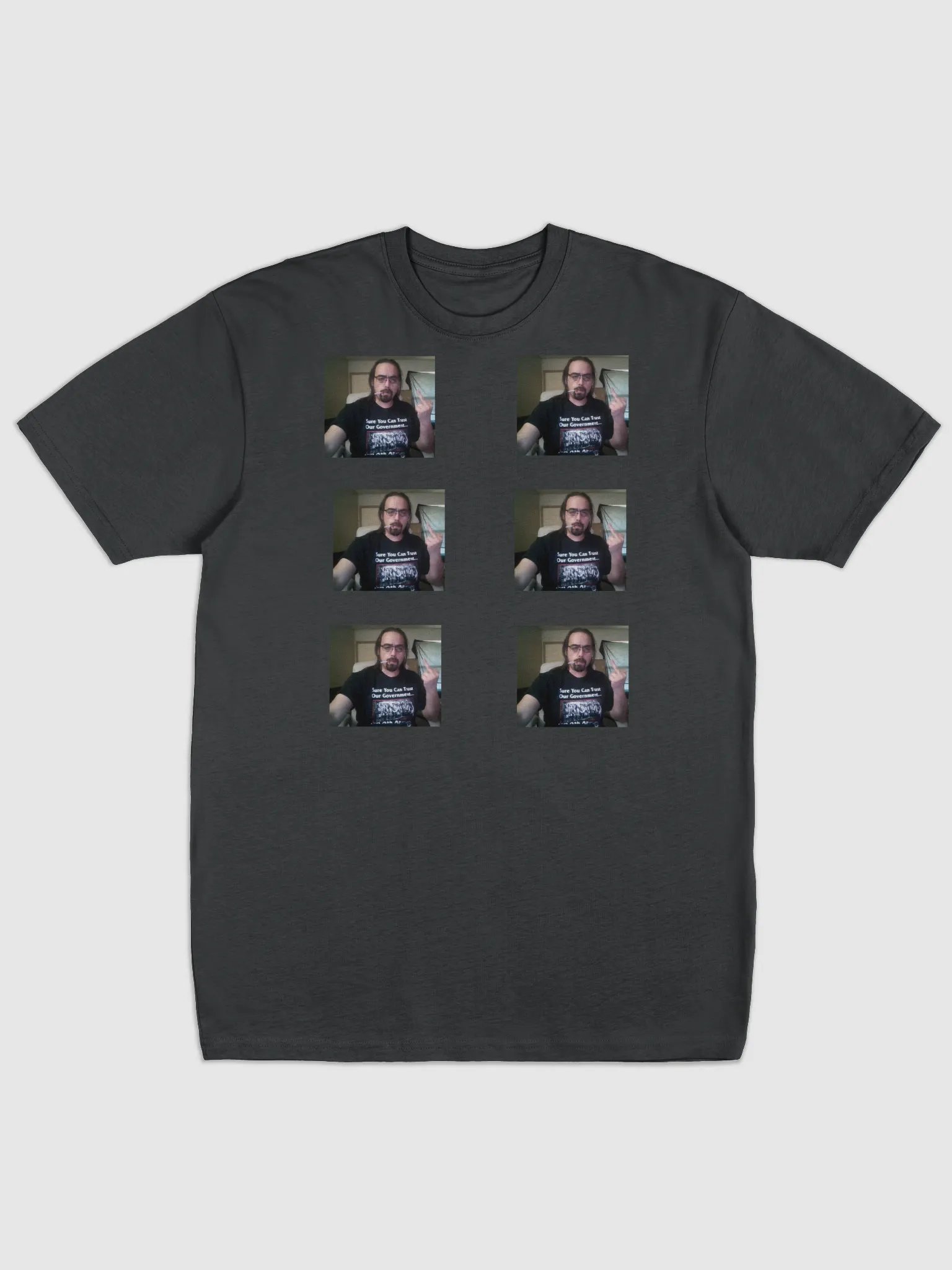 Snake_and_GunTv T-Shirt product image (1)