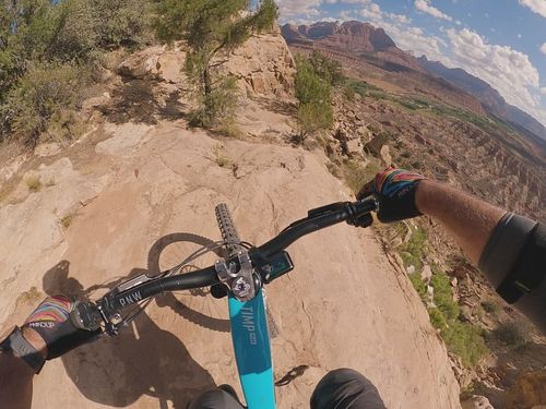 Wrapping up clips from Grafton the descent was amazing and challenging. Eric @avid_mtb was so encouraging, it was like he kne...