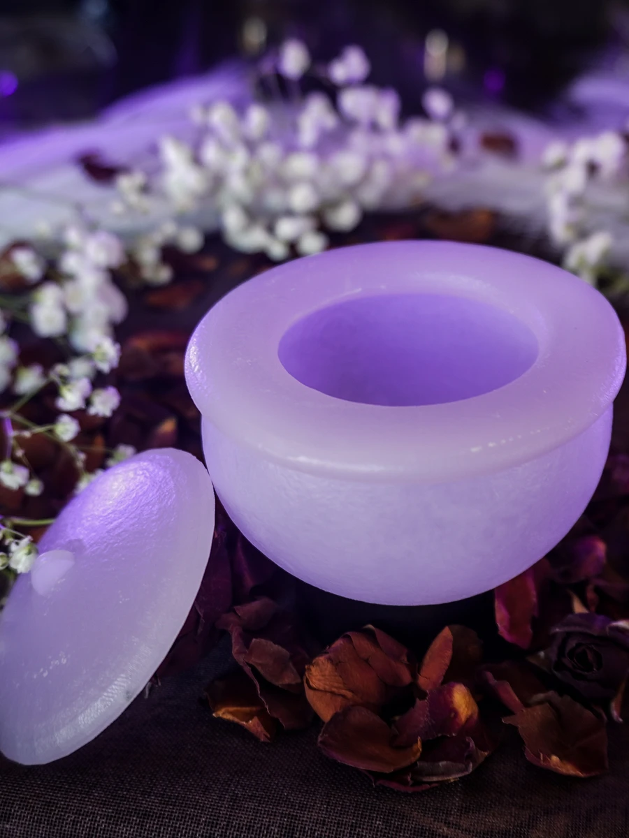 Lavender Resin Cauldron product image (2)