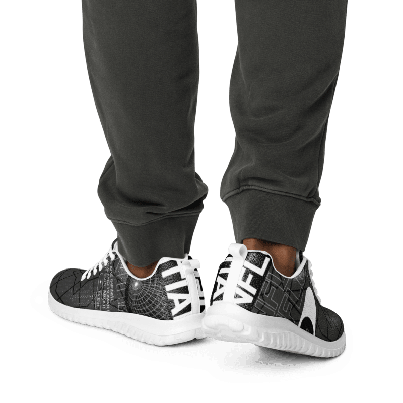 Influential Globe Men's Sneakers product image (4)