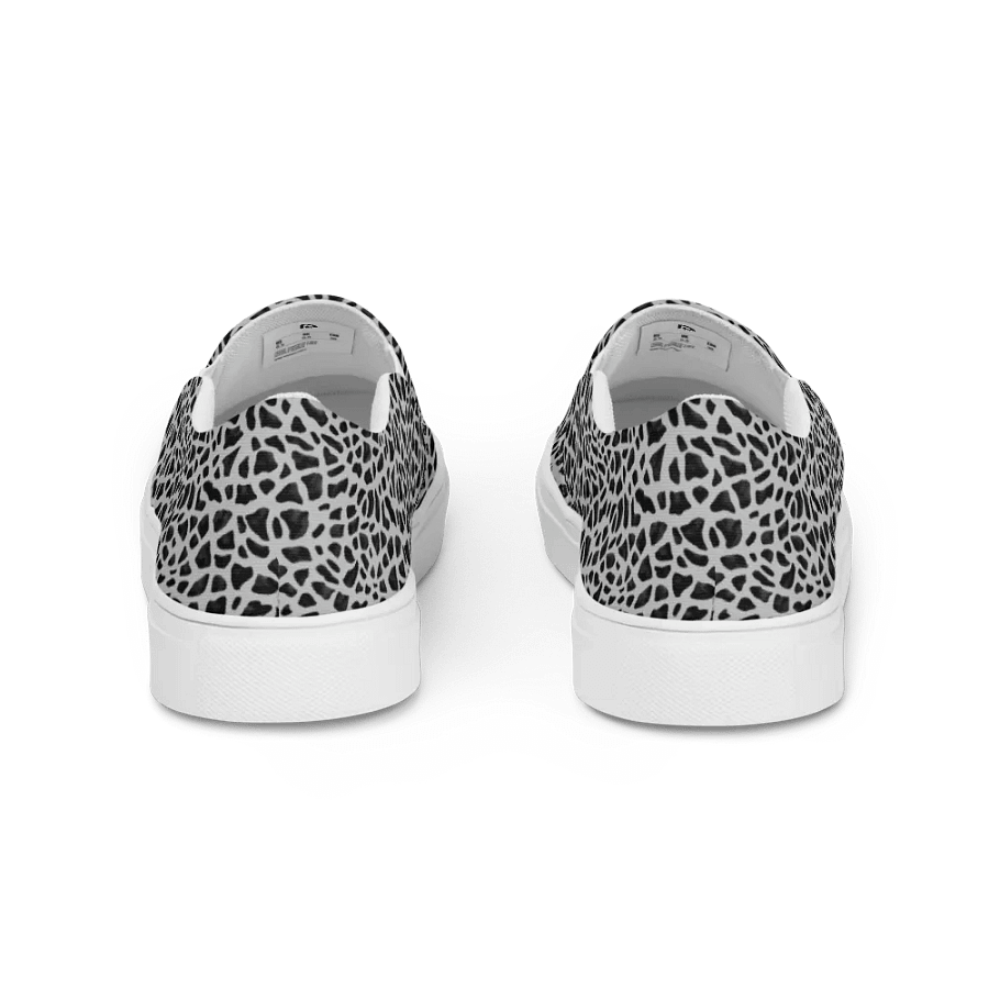 Giraffe Pattern Woman Canvas Shoes product image (4)