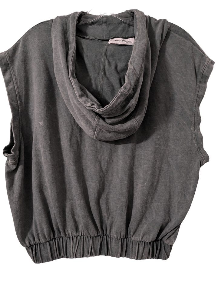 XL Sleeveless Cropped Hoodie product image (2)
