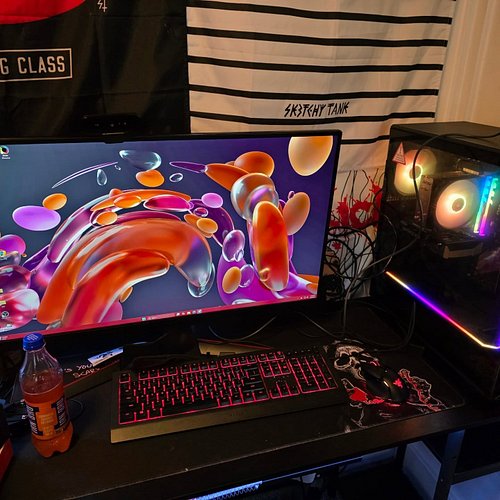 New set up for The Funhouse coming!! #streamer #newpc #twitch #twitchstreamer #fallensfunhouse #horror #varietystreamer #setu...