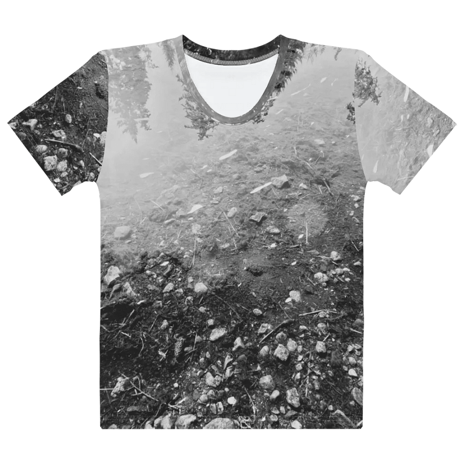 Take a mental break and recharge your batteries. Women's T-shirt product image (9)