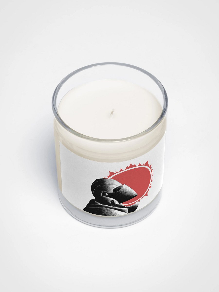 Knight Gaze Candle product image (3)