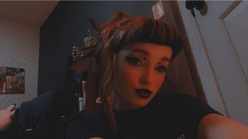 🥀🖤✨