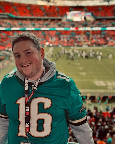 Got to watch a rare Jags dub live!