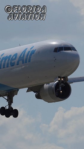Boeing 767 Cargo Plane Landing at Miami Int'l Airport - Plane Spotting in 4K

#planes #planespotting #planespotter #airplanes...