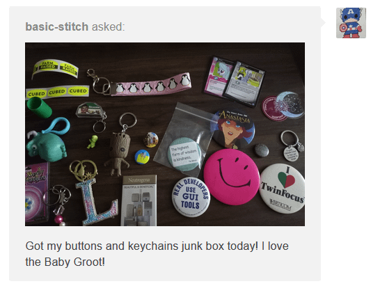 Keychains and Buttons Junk Box product image (3)