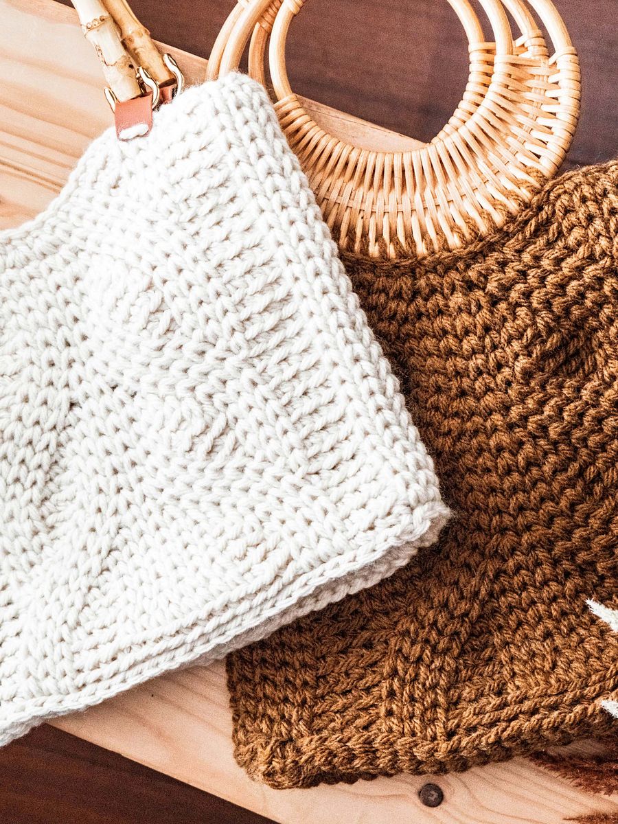 Royal Antler Crochet Bag product image (7)