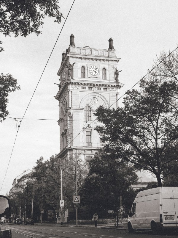 Vinohrady Water Tower - Photo product image (1)