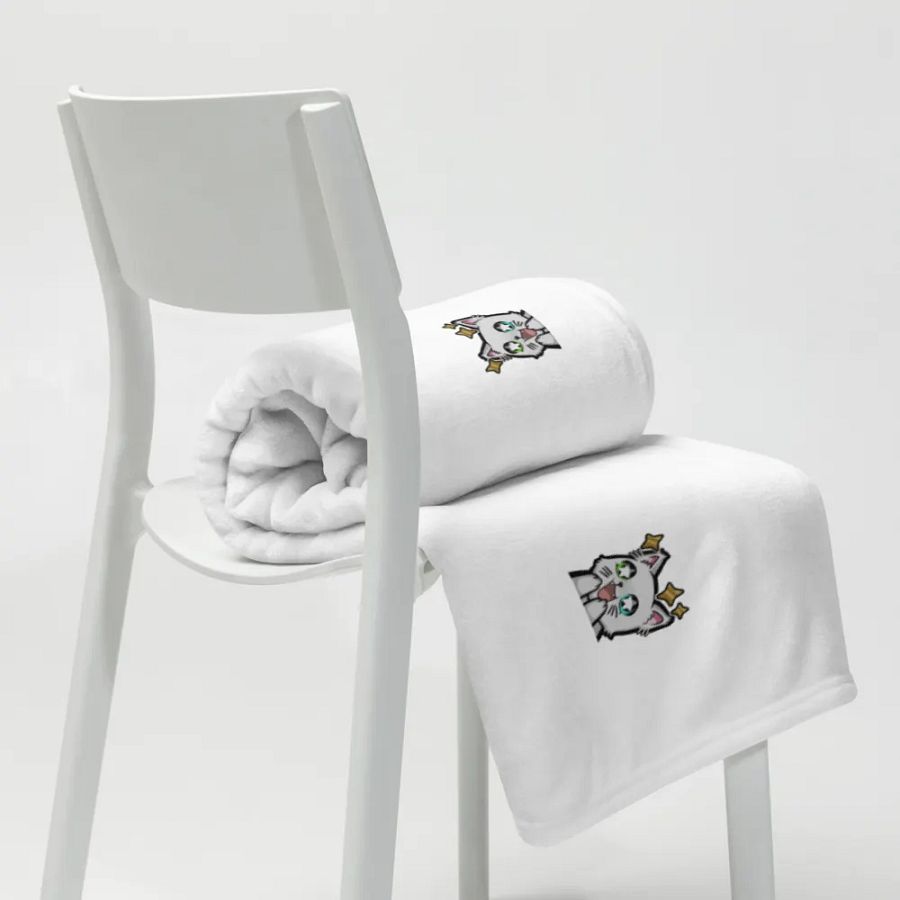 Moo Sparkle Throw Blanket product image (20)
