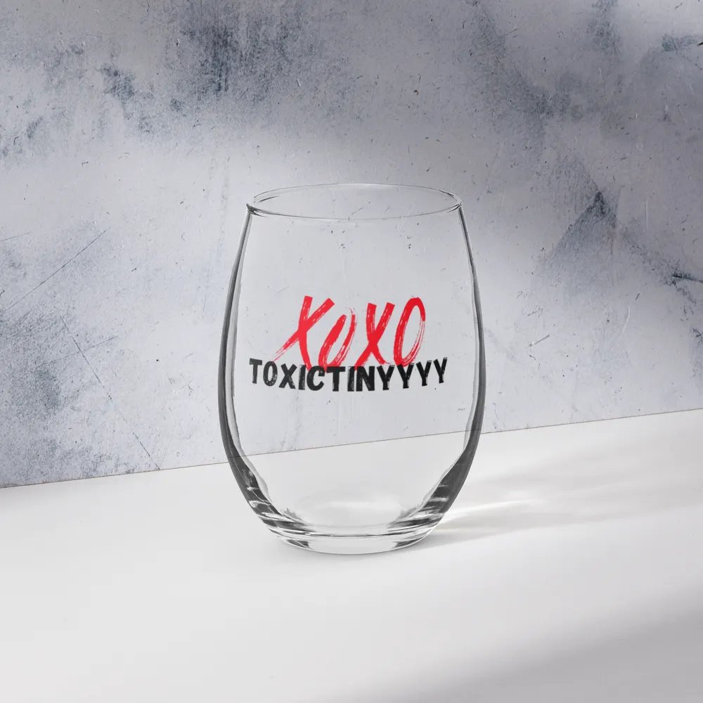 Toxic Kiss - Wine Glass product image (6)