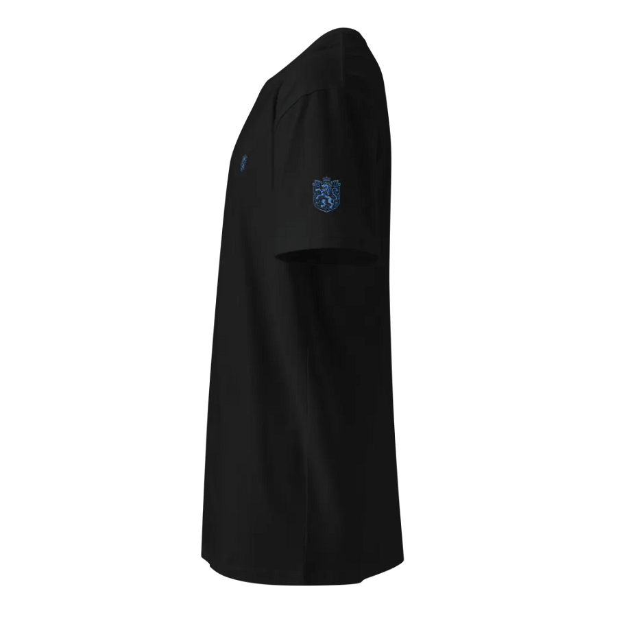 Blue Lion Monochrome product image (2)