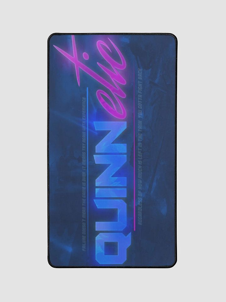 Quinnetic - Desk Mat 12