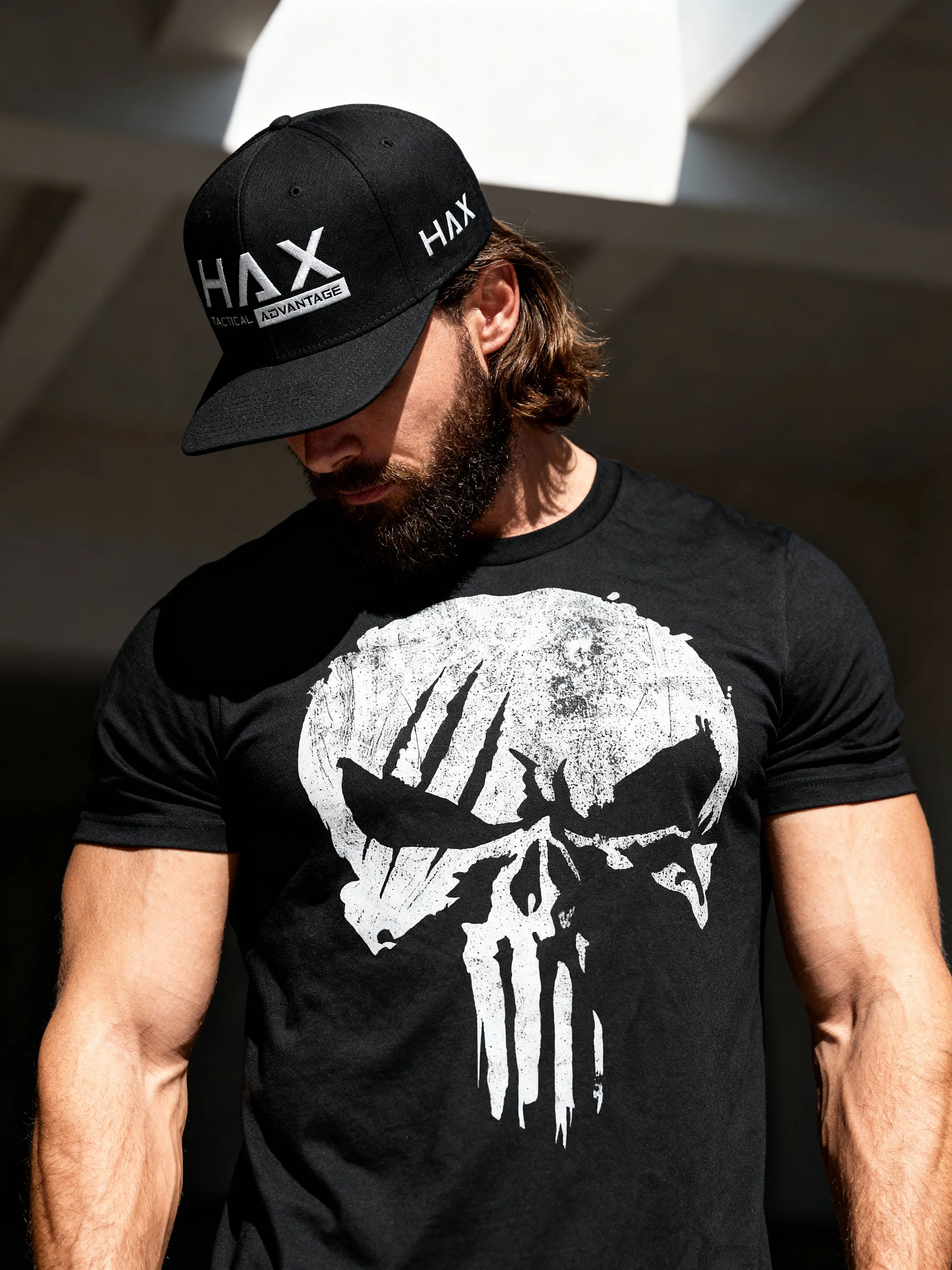 Black and White Skull T-Shirt product image (4)