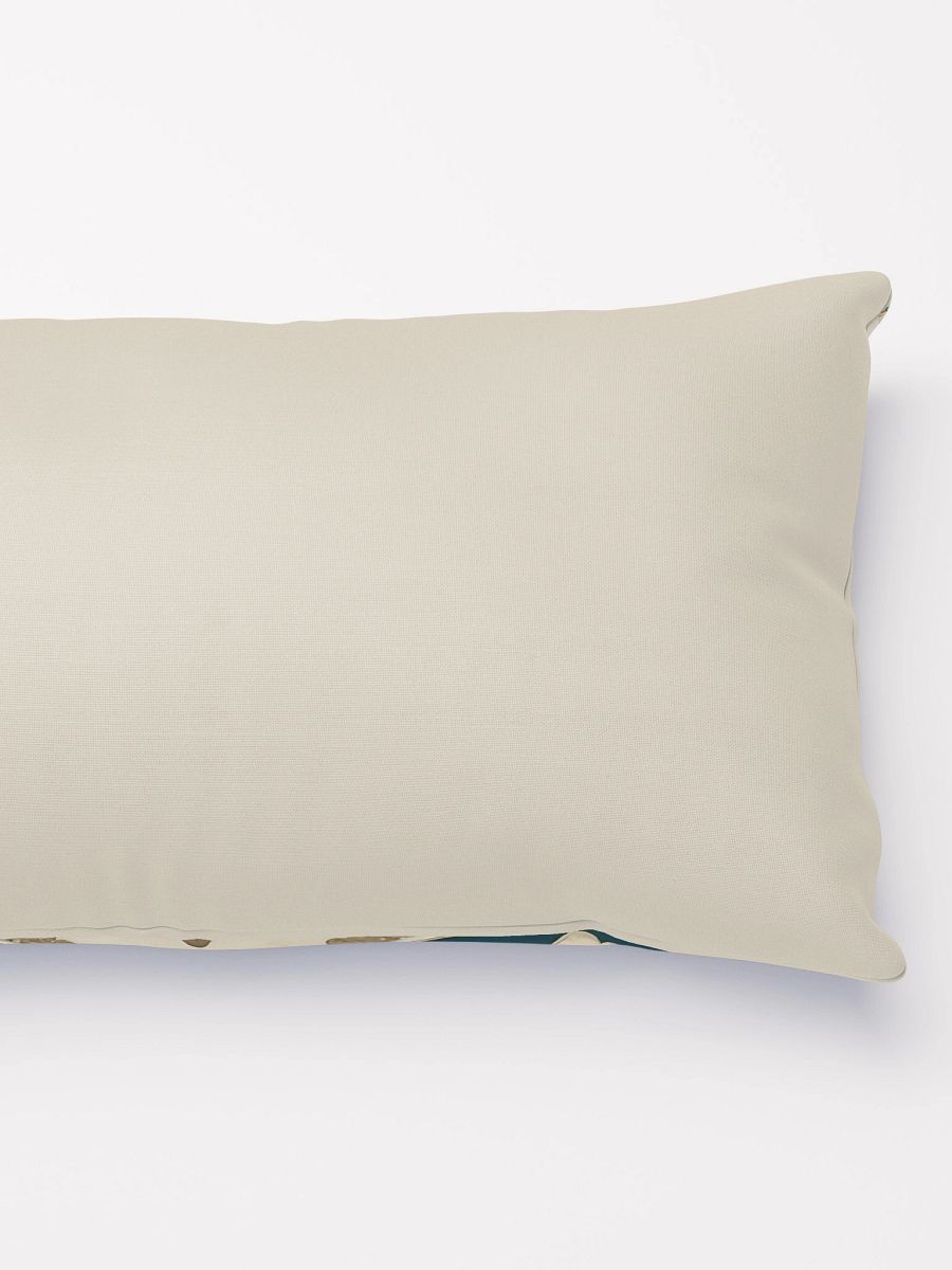 Moroccan Jewel Medallion Pillow product image (2)