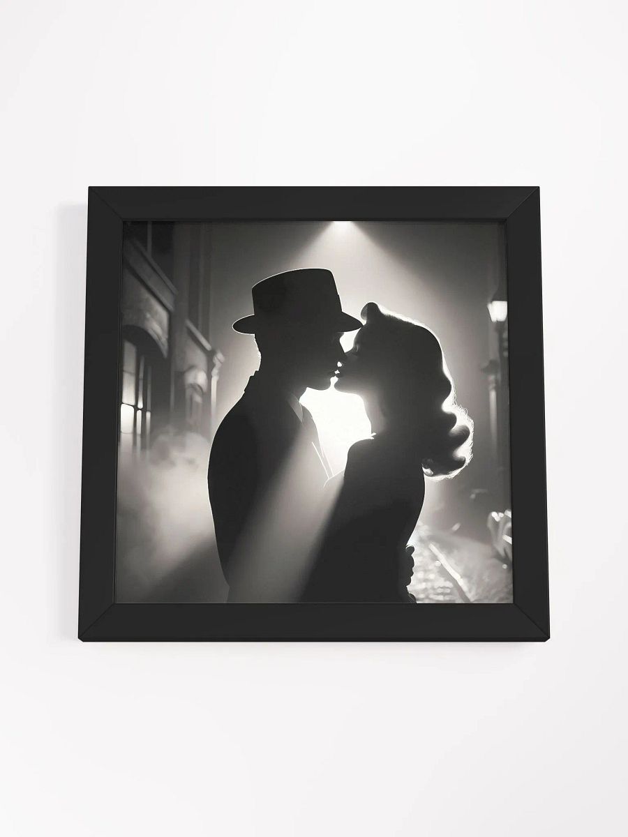 Noir Wall Art - Streetlight Kiss product image (4)
