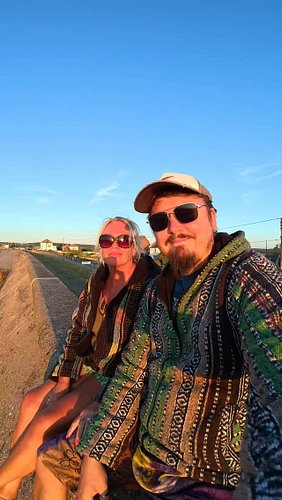 Chase Sunsets Not Things

#vanlife #vandweller #fulltimevanlife #vanlifediaries #fyp #mandsvanlife #vanlifeuk #vanliving #sun...