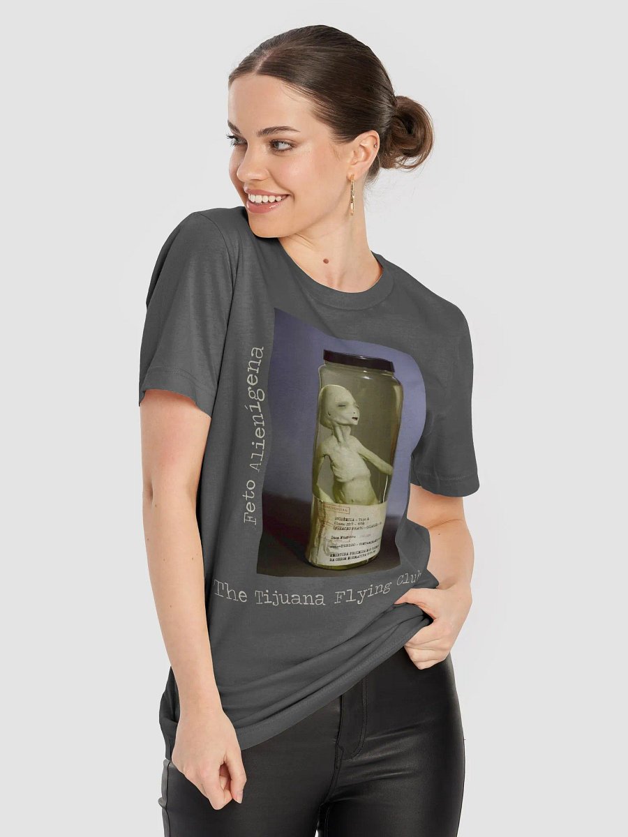 Preserved Specimen Alien Foetus T-Shirt product image (46)