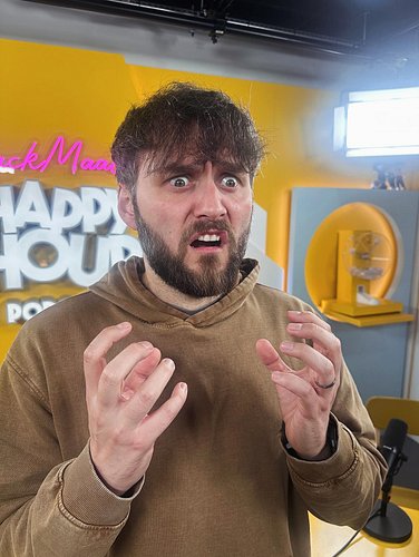 Going stir crazy like Stevie here without your HH fix? Don’t worry, we return to regular programming on Monday! 💛 

See you t...