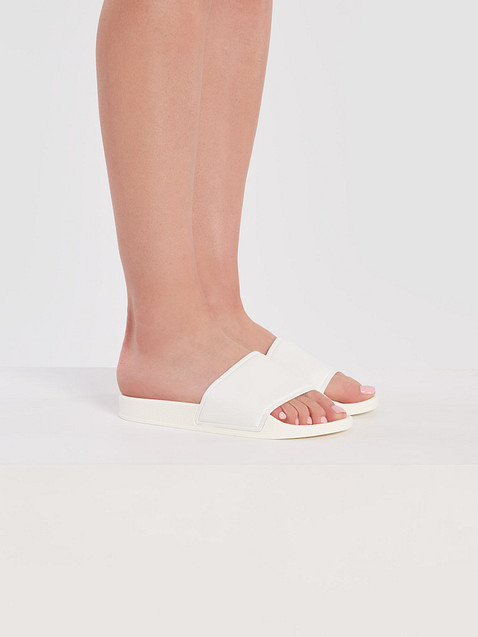 Photo showing Women's Slides