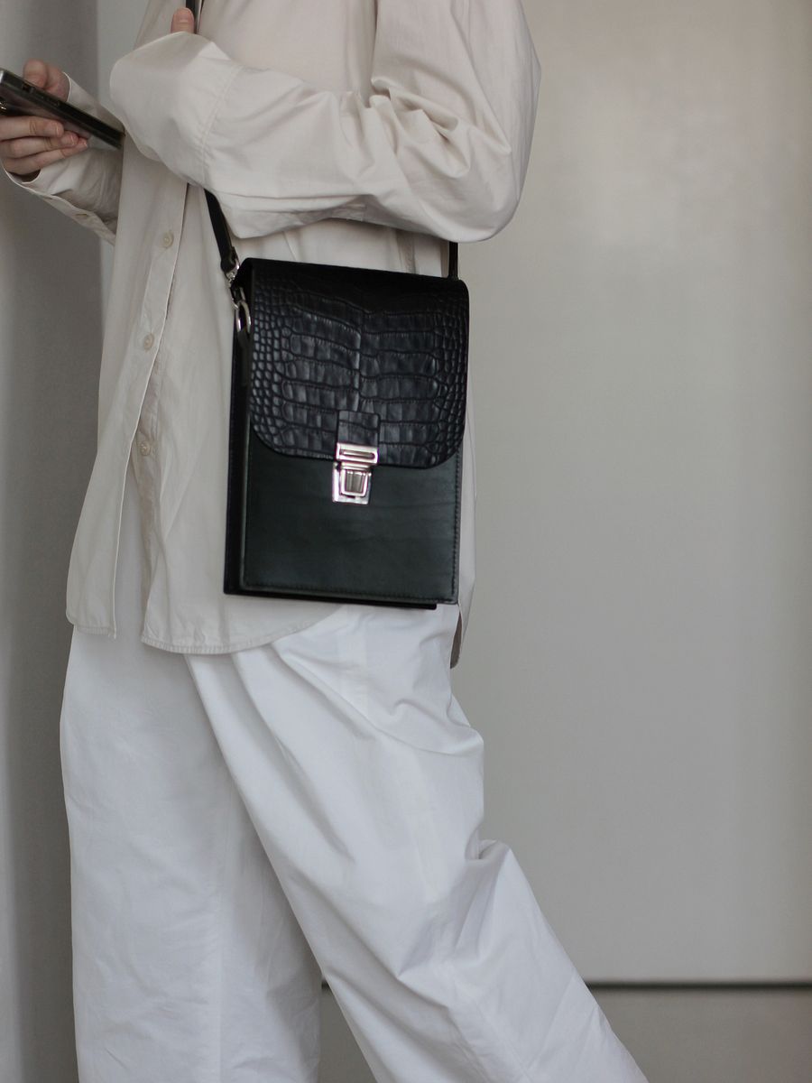 Croc Embossed Vegetable Tanned Leather Satchel product image (5)