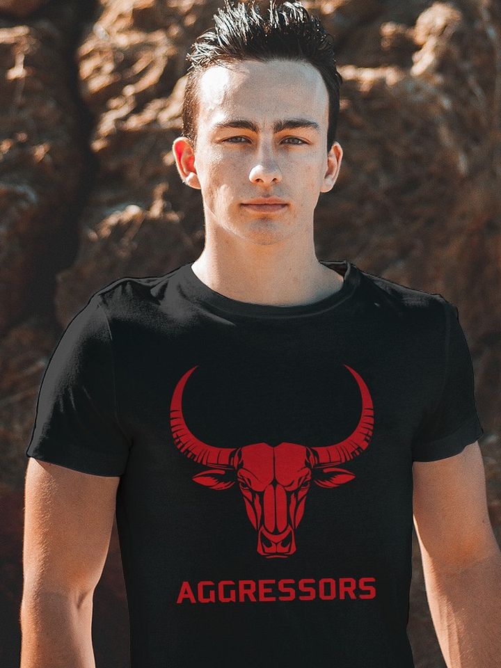 Aggressive Bull Skull Graphic Tee product image (2)