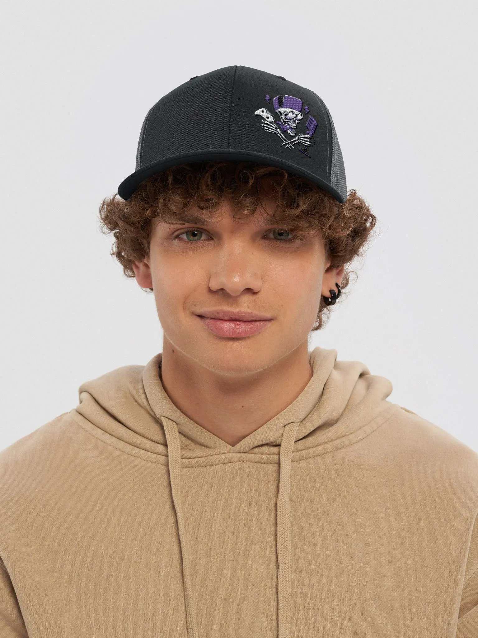 McFreak Logo, minimalist product image (5)