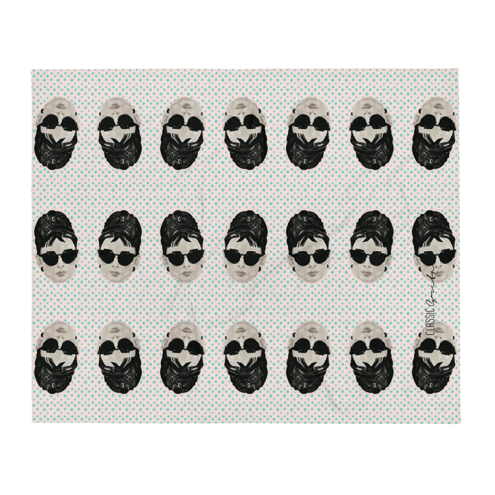 The Holly Blanket product image (2)