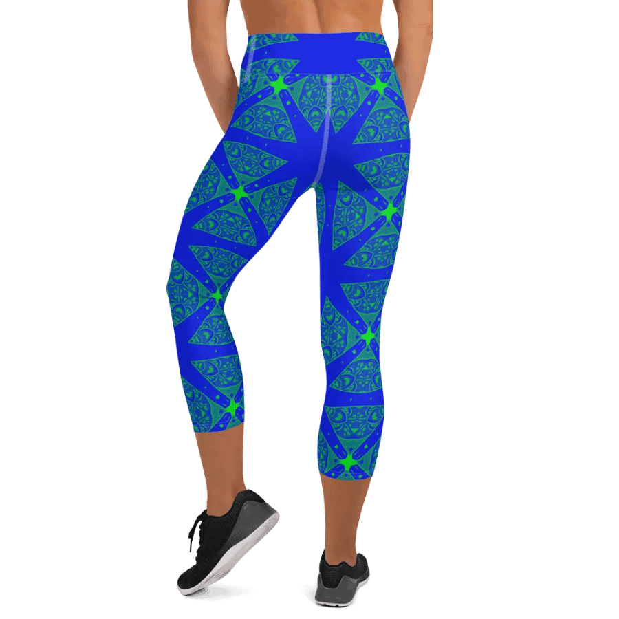Geometric Gems Capri Leggings product image (7)