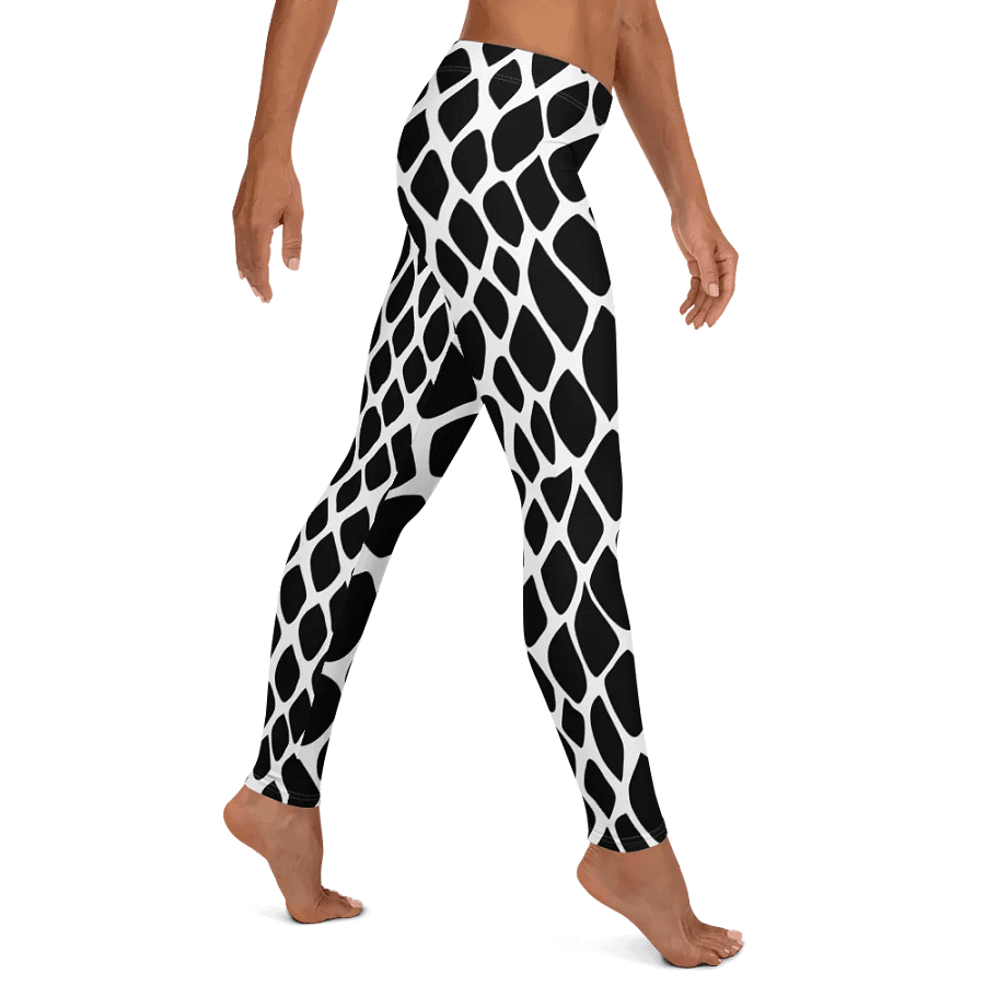 Snake Print Leggings – Fierce, Fashion-Forward & Comfortably Chic product image (11)