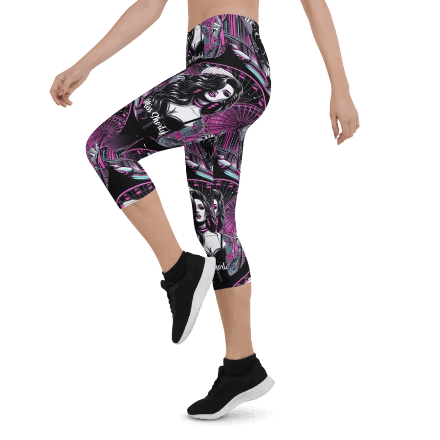Mysterious Miss Shorty Capri pants product image (4)