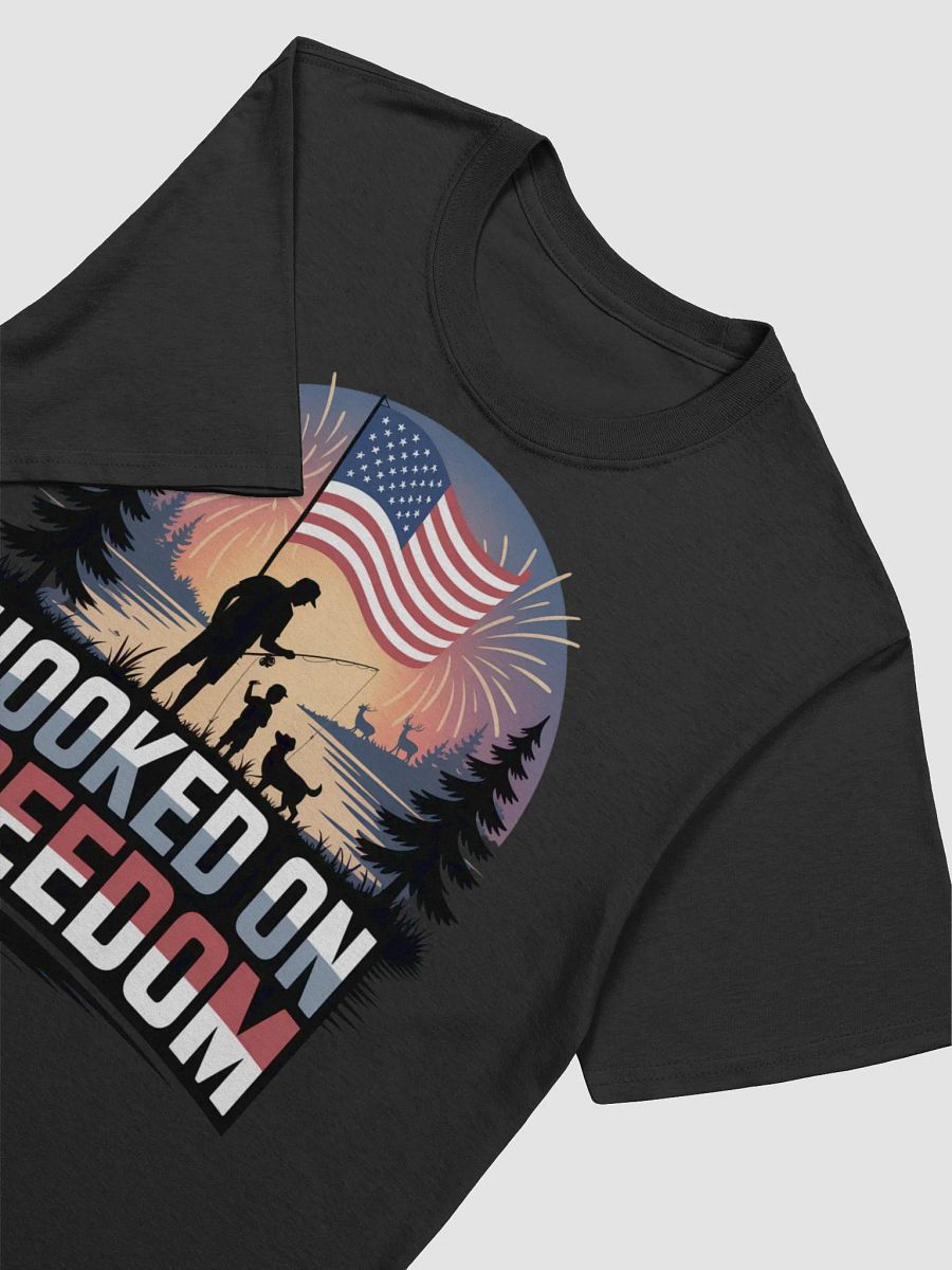 Freedom Fishing Unisex T-Shirt product image (14)