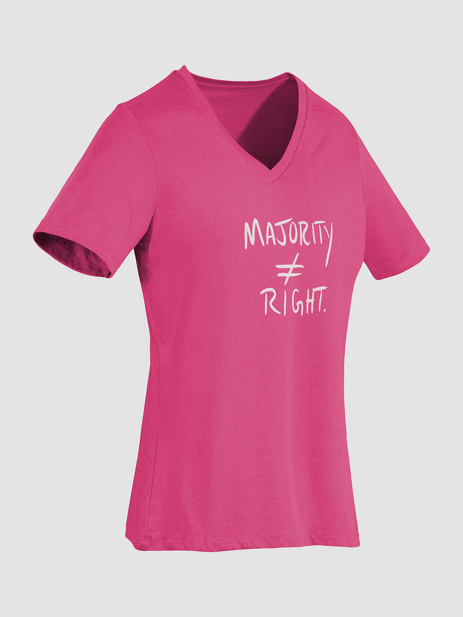 Majority ≠ Right V-Neck tee (white) product image (49)