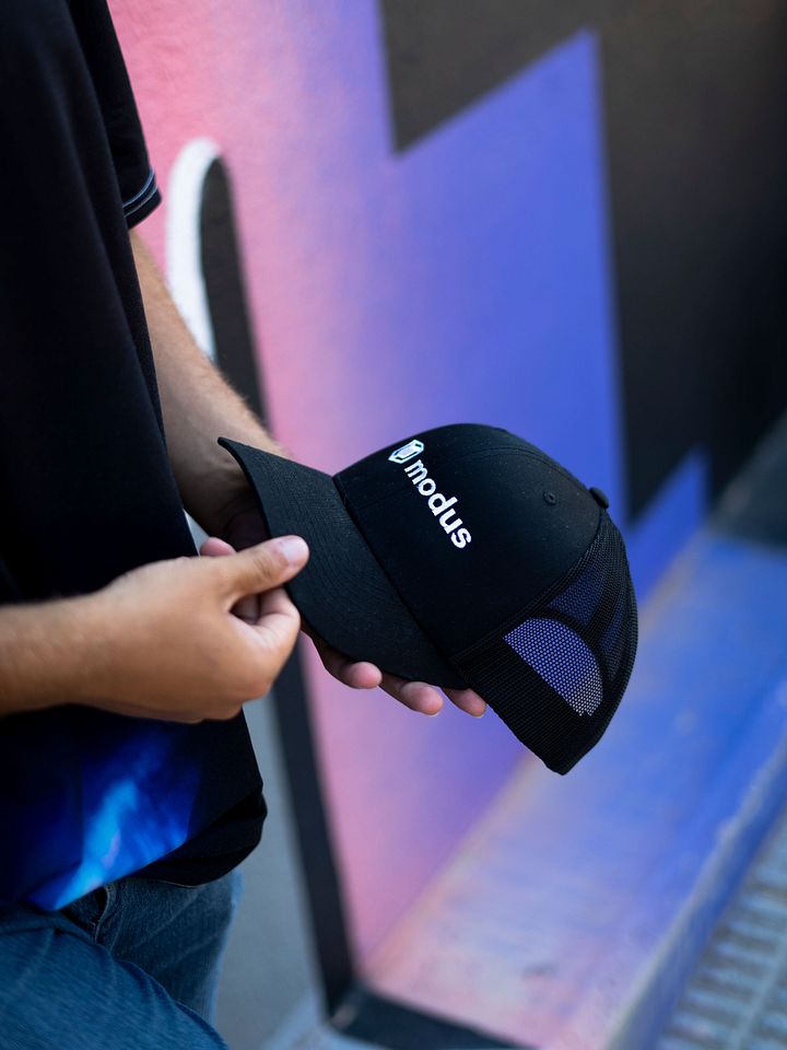 cap// snapback (black) product image (2)