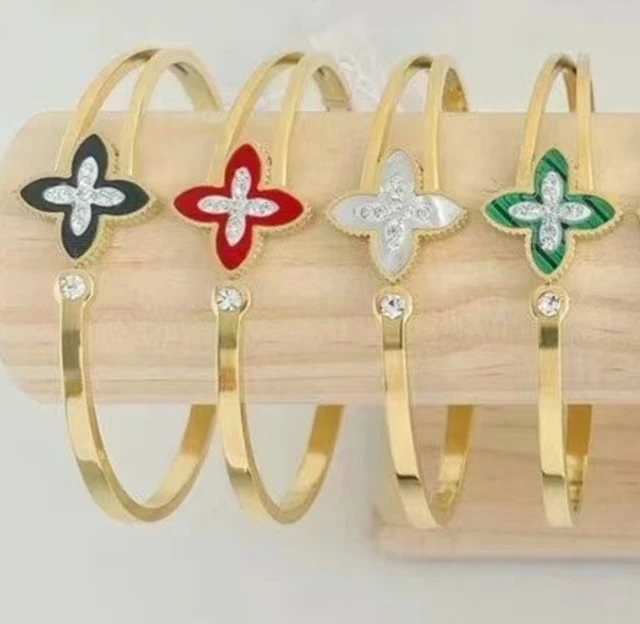 BLOSSOM 4 PC GOLD BRACELET SET product image (4)