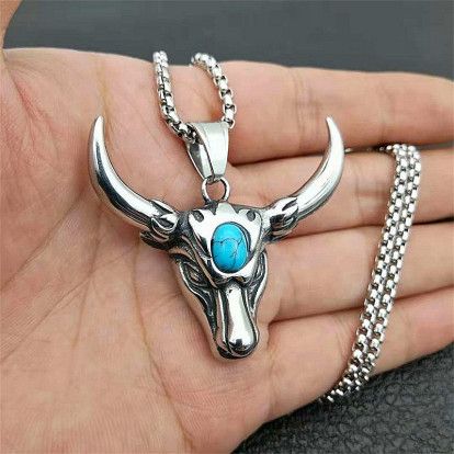 Bull pendant product image (2)