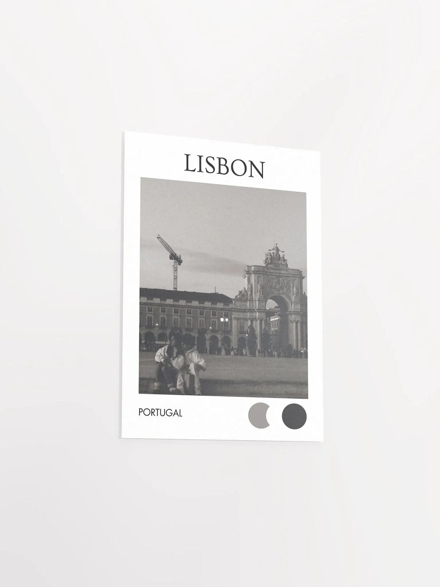 Lovers in Rua Augusta - Black & White product image (3)