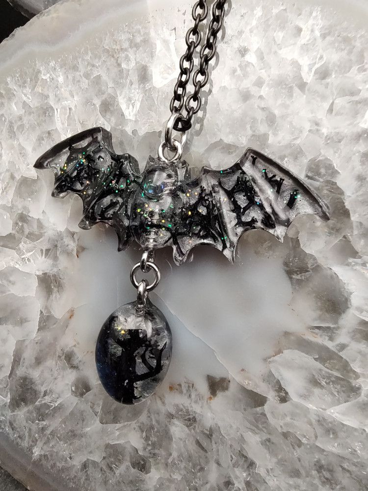 Bats Epoxica - Mossy Shade product image (2)