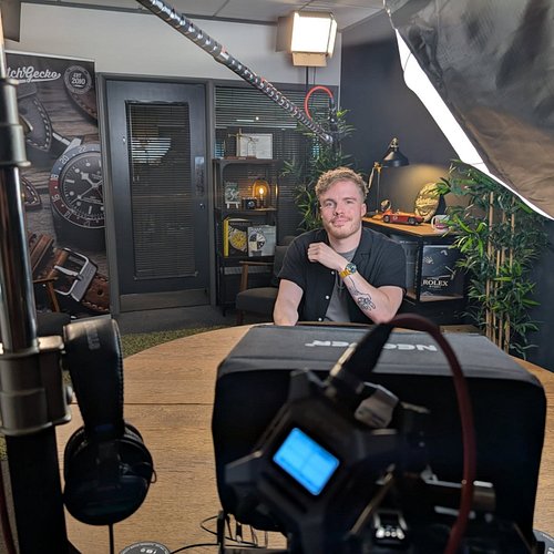 What an absolute pleasure to visit the guys at @watchgecko today! 

Really excited for what the future might hold, and for no...