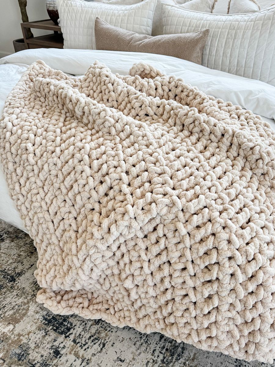 Colossal Cuddles Blanket Crochet Pattern product image (4)