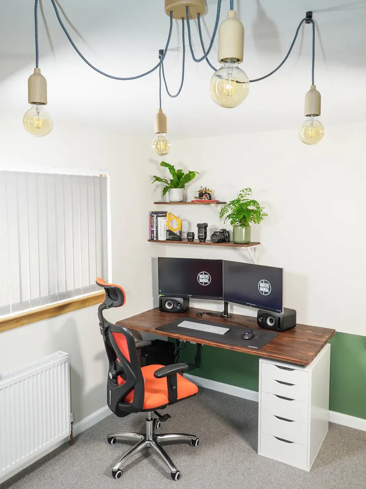 Floating Office Desk | FREE Digital Plans product image (2)