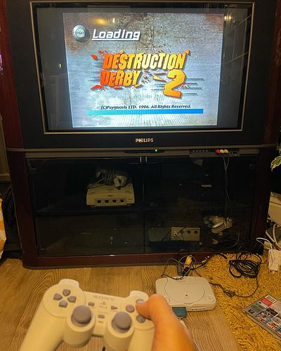 Christmas Eve with Destruction Derby 2!

#retro #playstation