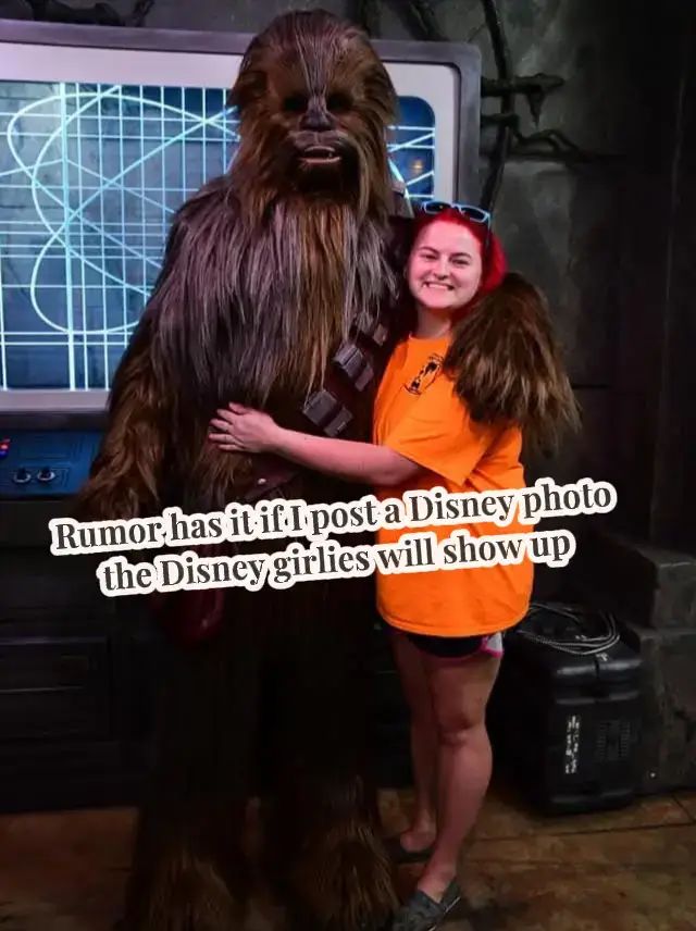 Where are all my Disney girlies at? 👀 #disneyworld #Disney #disneycontent #disneygirlies #wdw #disneytok #disneytiktok #disneyadult 