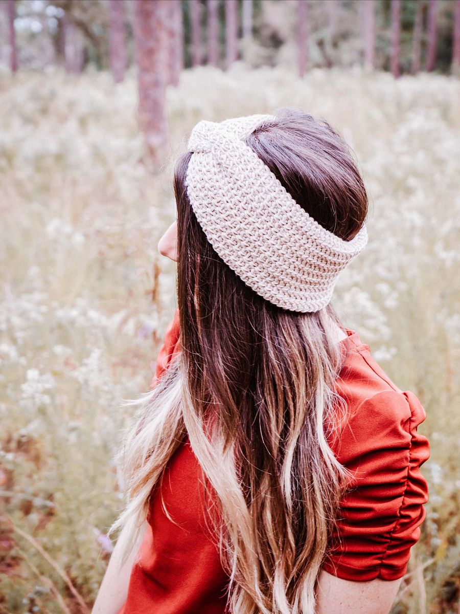 Crochet Knit-Look Twisted Earwarmer Headband Pattern product image (6)