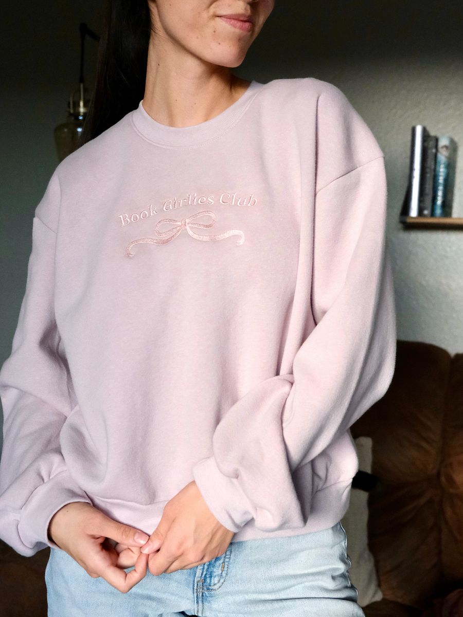 Book Girlies Club Sweatshirt product image (7)