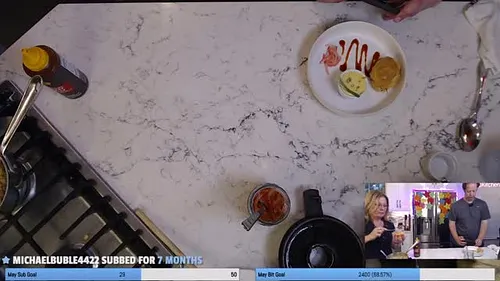 https://twitch.tv/danaskitchen

#twitch #streamer #food